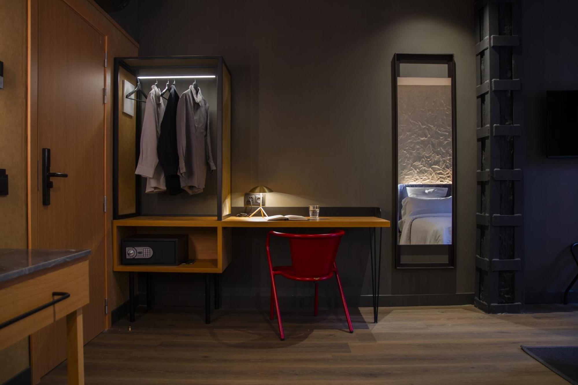 Letoh Letoh Bilbao Hotel Exterior photo