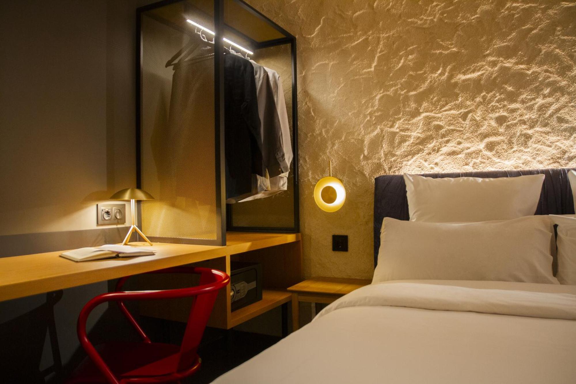 Letoh Letoh Bilbao Hotel Exterior photo
